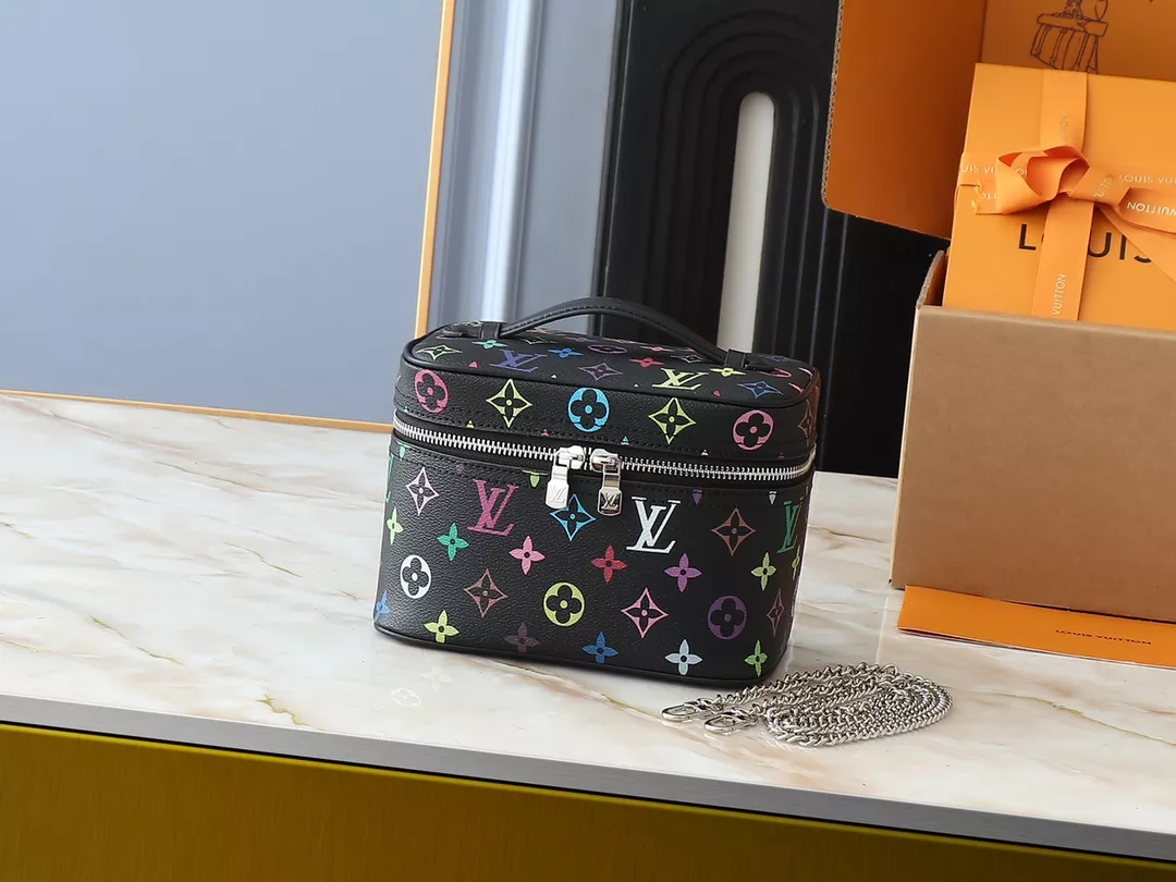 Louis Vuitton AAA Quality Handbags For Women Functional 2354