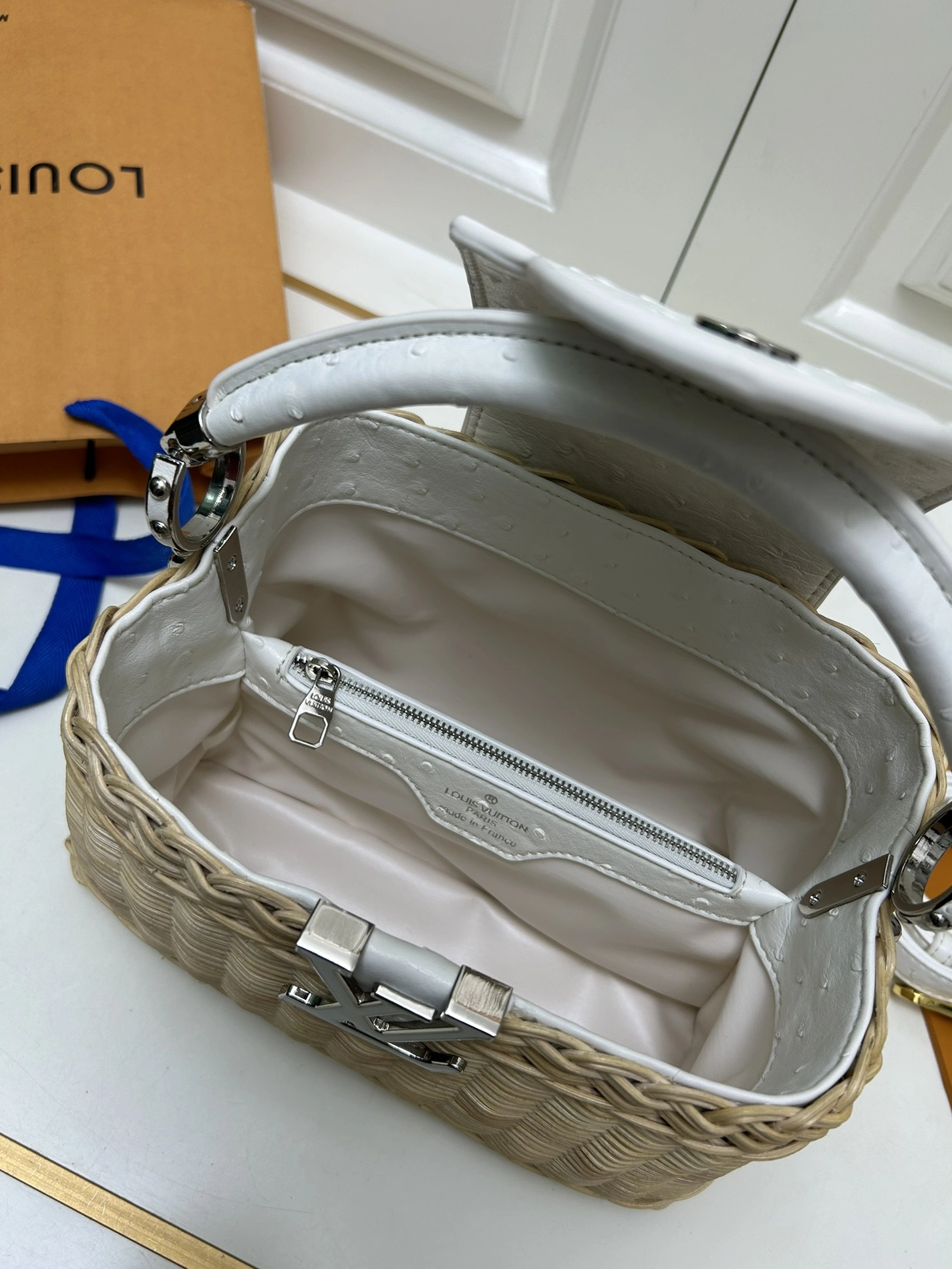 Louis Vuitton AAA Quality Handbags For Women GoodFit 746