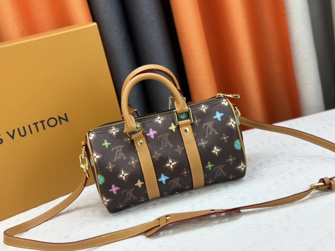 Louis Vuitton AAA Quality Handbags For Women HighQuality 2626