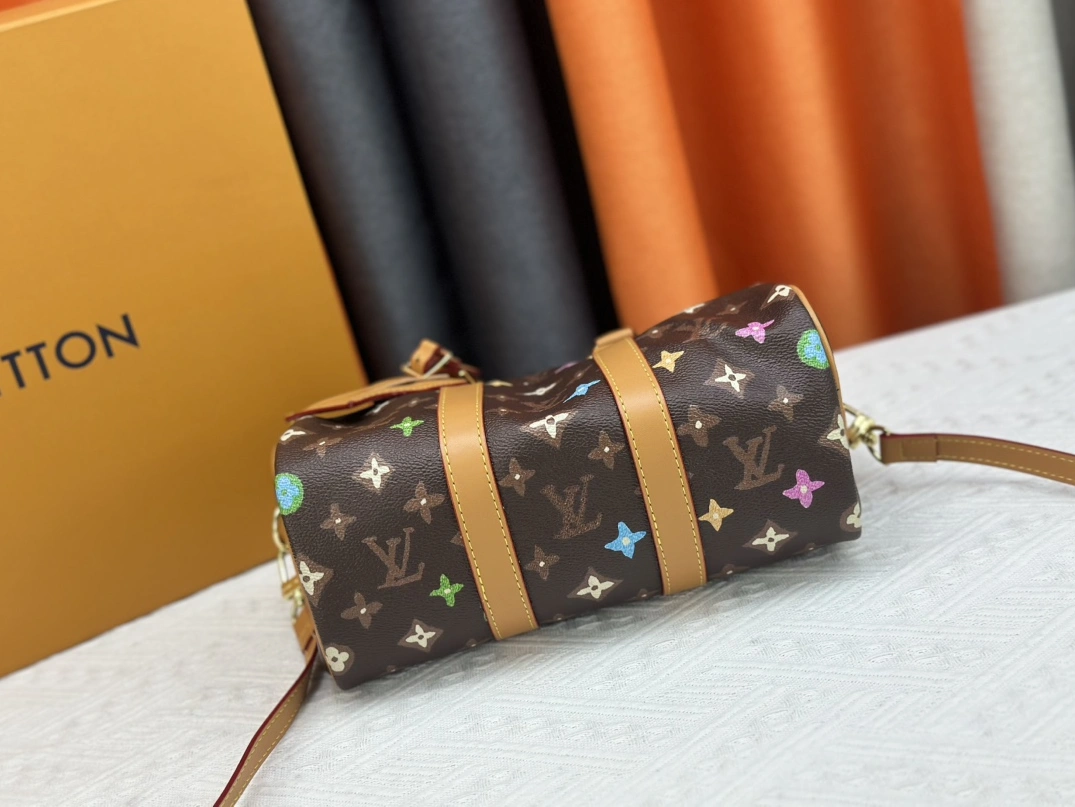 Louis Vuitton AAA Quality Handbags For Women HighQuality 2626