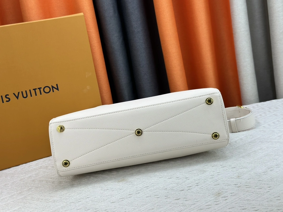Louis Vuitton AAA Quality Handbags For Women HighQuality 7253