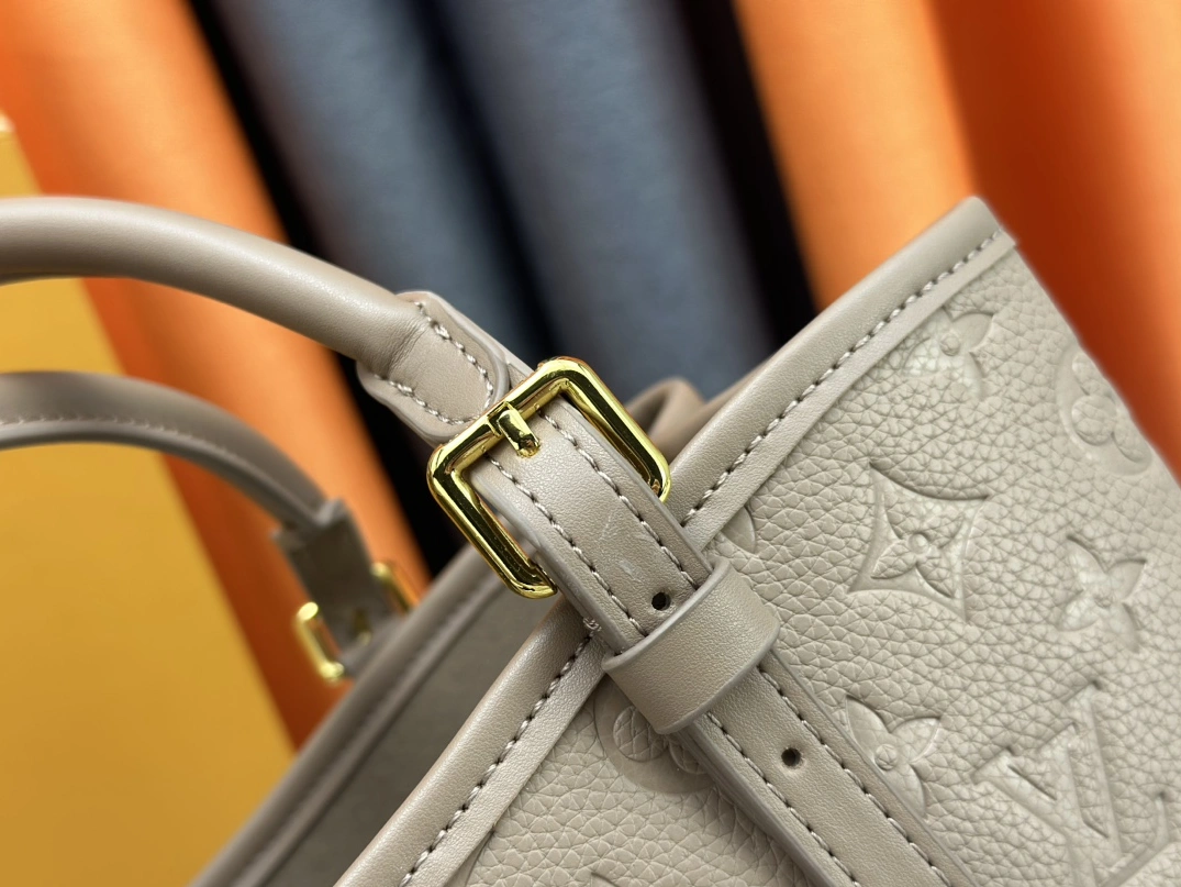 Louis Vuitton AAA Quality Handbags For Women HighQuality 7480