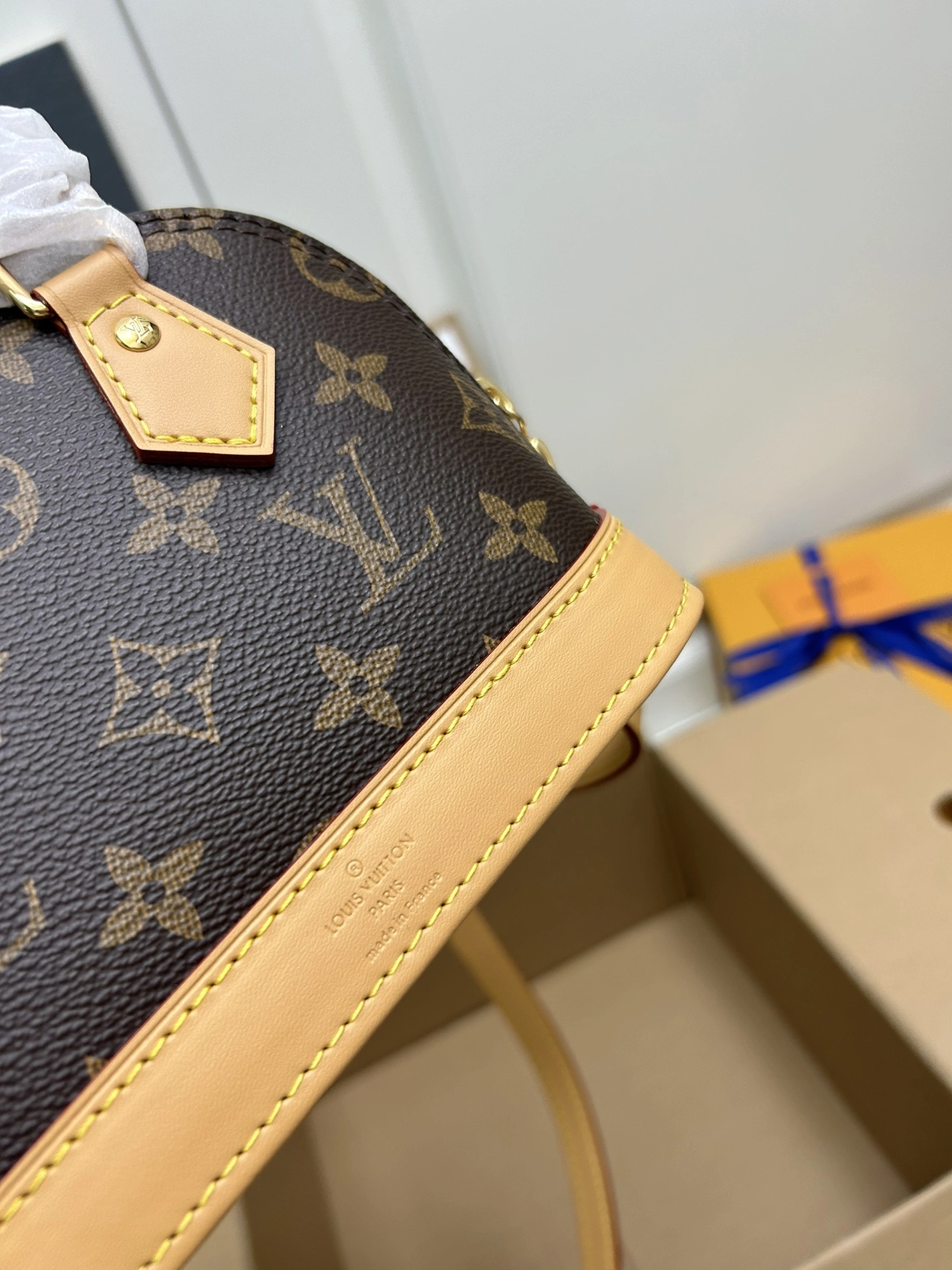 Louis Vuitton AAA Quality Handbags For Women HighQuality 9376