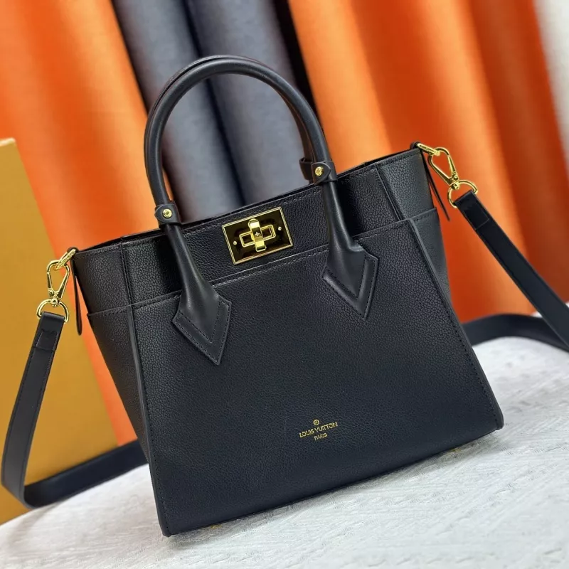 Louis Vuitton AAA Quality Handbags For Women Lightweight 7167
