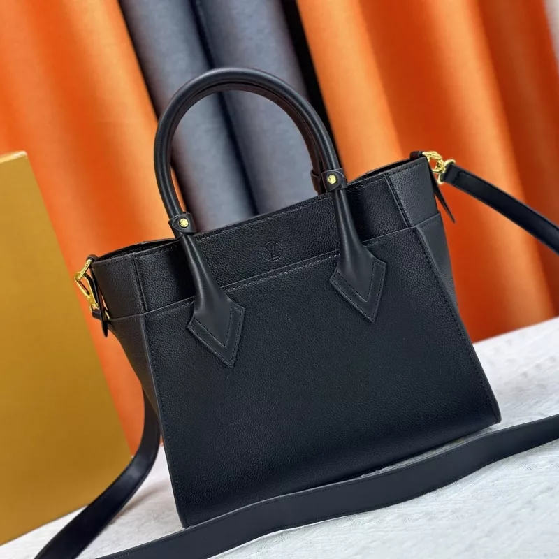 Louis Vuitton AAA Quality Handbags For Women Lightweight 7167