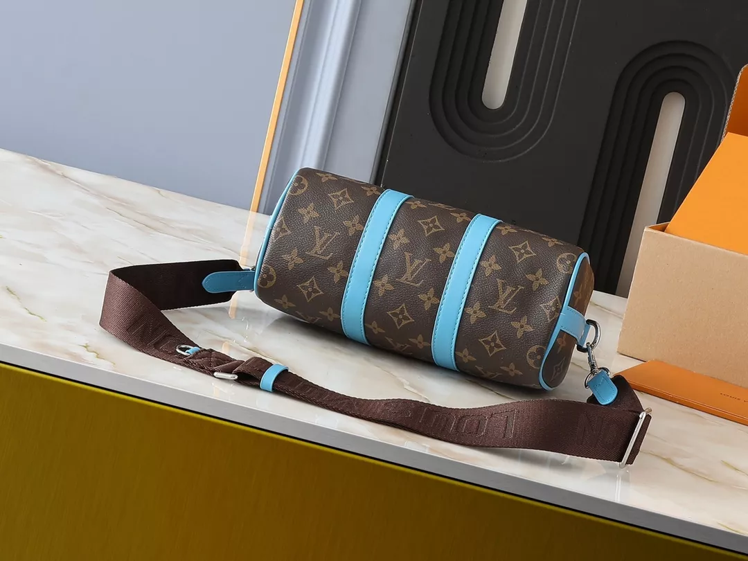 Louis Vuitton AAA Quality Handbags For Women Modern 336