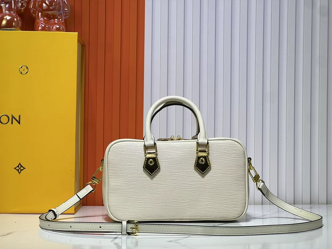 Louis Vuitton AAA Quality Handbags For Women ModernLook 4592