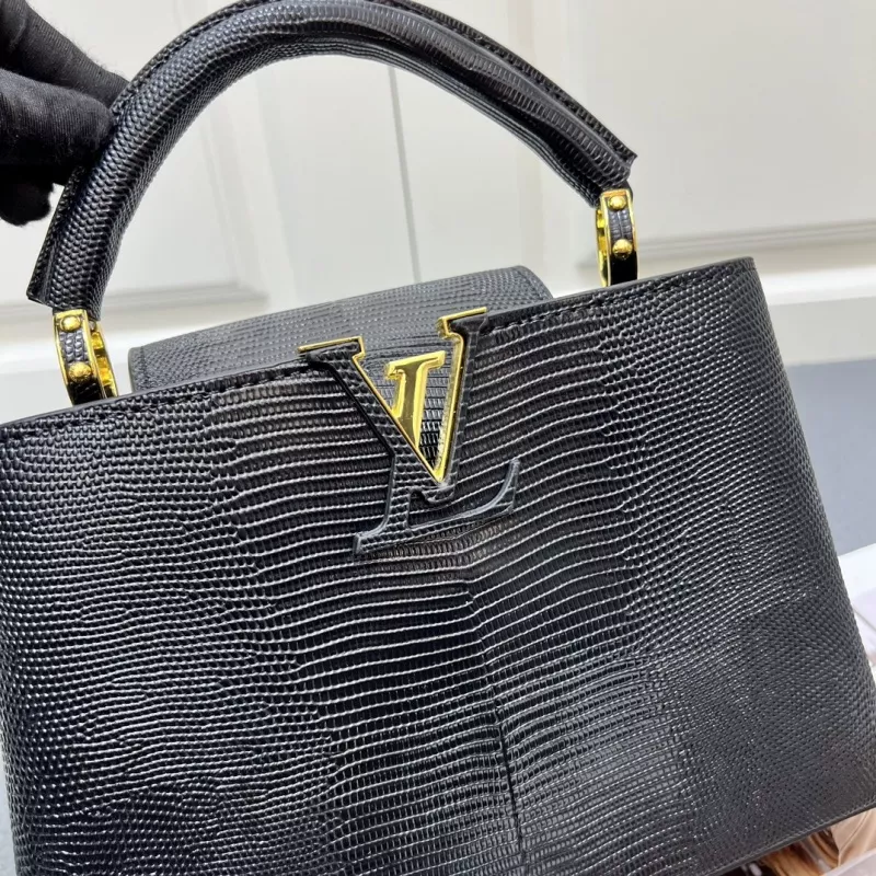 Louis Vuitton AAA Quality Handbags For Women ModernLook 6474