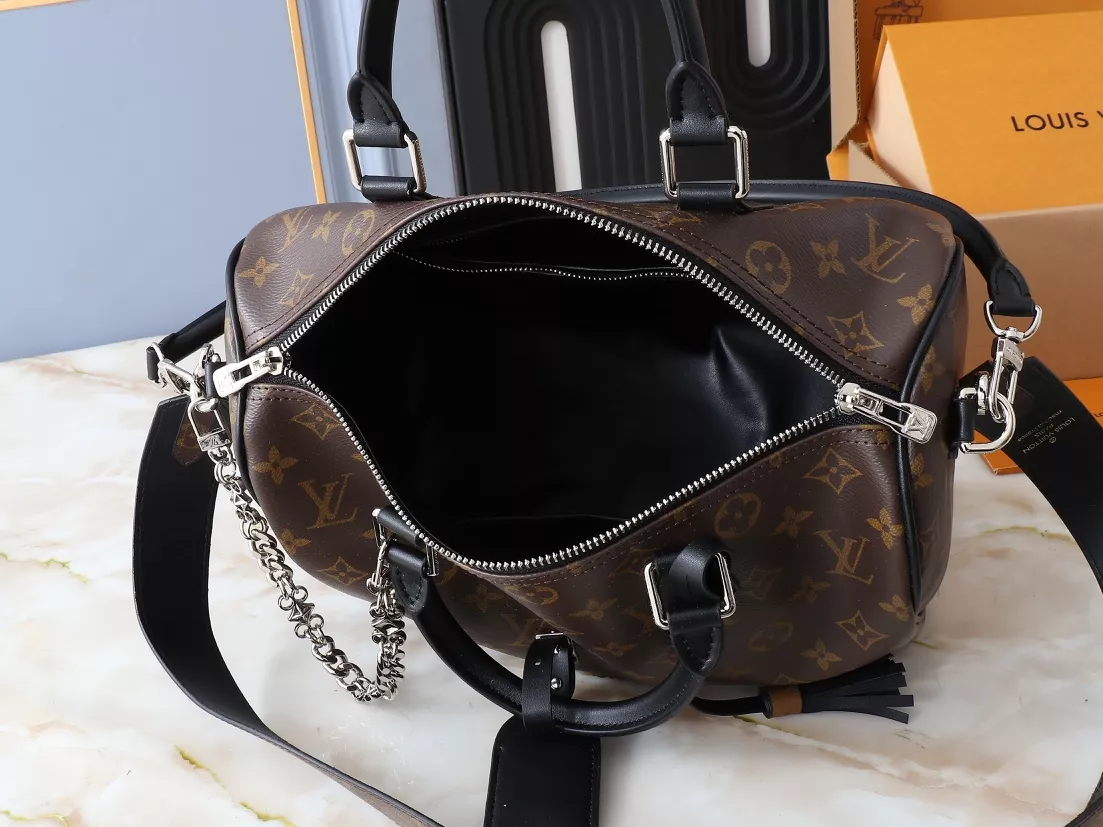 Louis Vuitton AAA Quality Handbags For Women Popular 3757