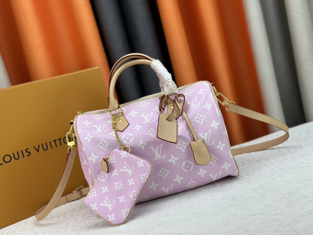 Louis Vuitton AAA Quality Handbags For Women Refined 3656