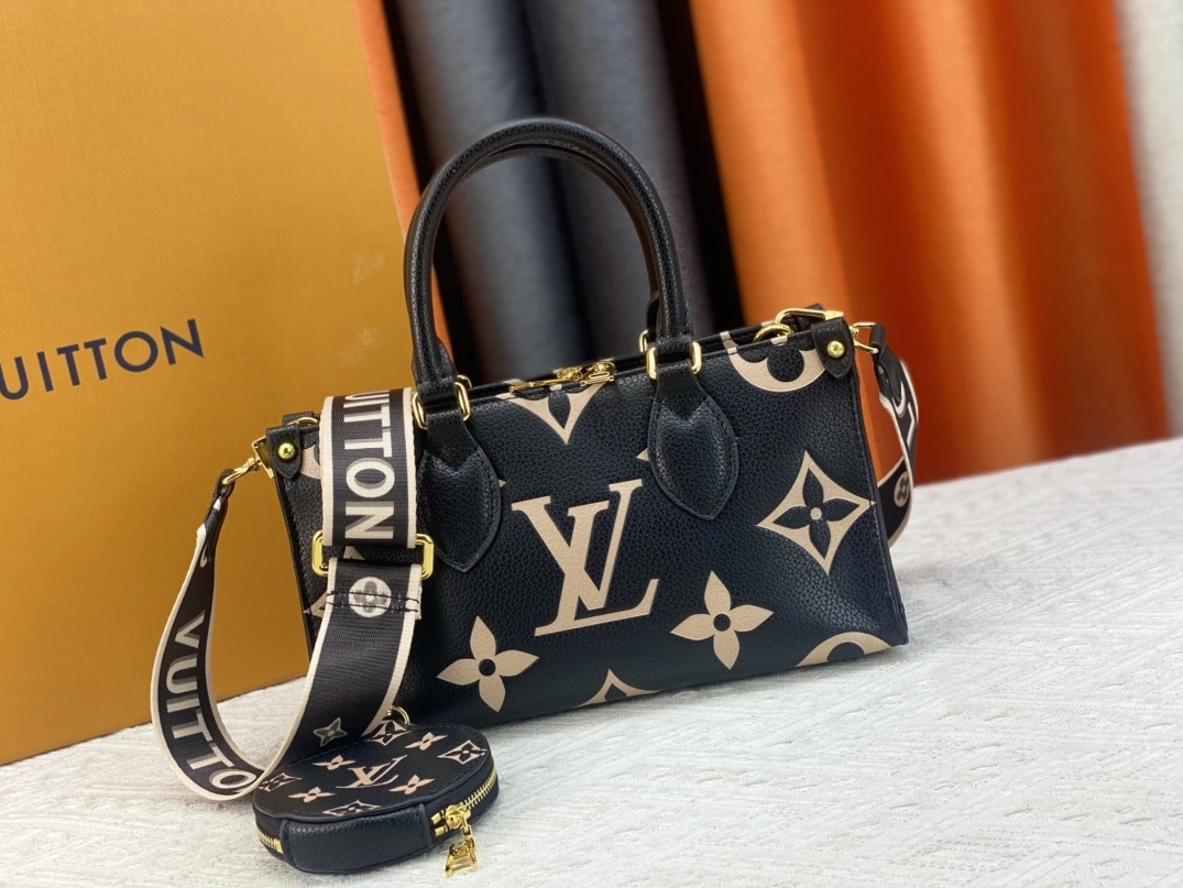 Louis Vuitton AAA Quality Handbags For Women Refined 5191