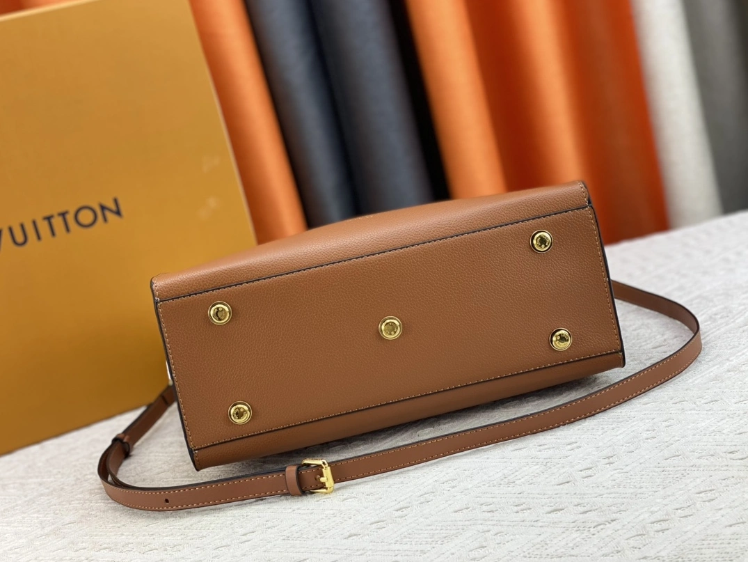 Louis Vuitton AAA Quality Handbags For Women Reliable 6503