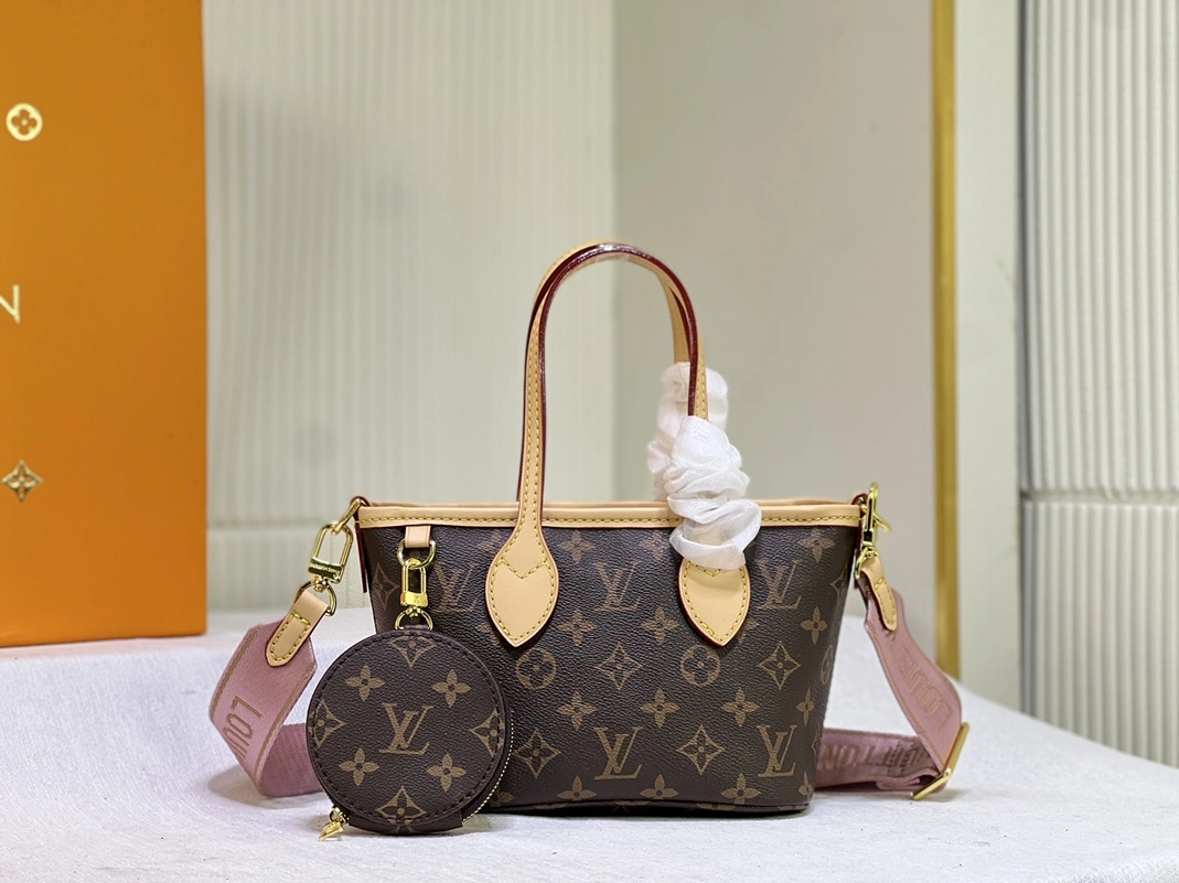 Louis Vuitton AAA Quality Handbags For Women Reliable 7810