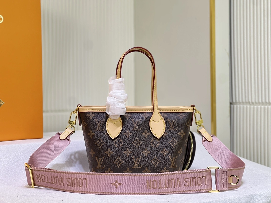 Louis Vuitton AAA Quality Handbags For Women Reliable 7810