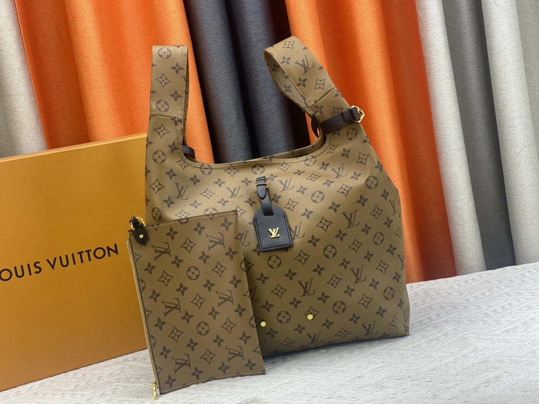 Louis Vuitton AAA Quality Handbags For Women SmartChoice 2331