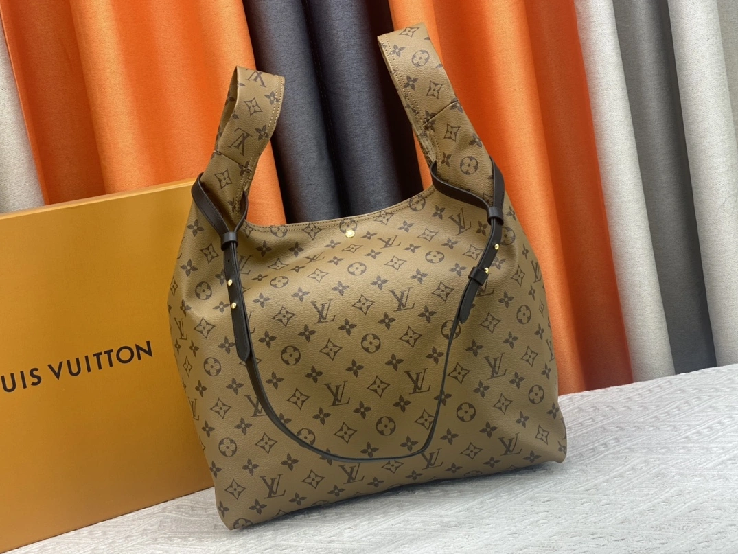 Louis Vuitton AAA Quality Handbags For Women SmartChoice 2331