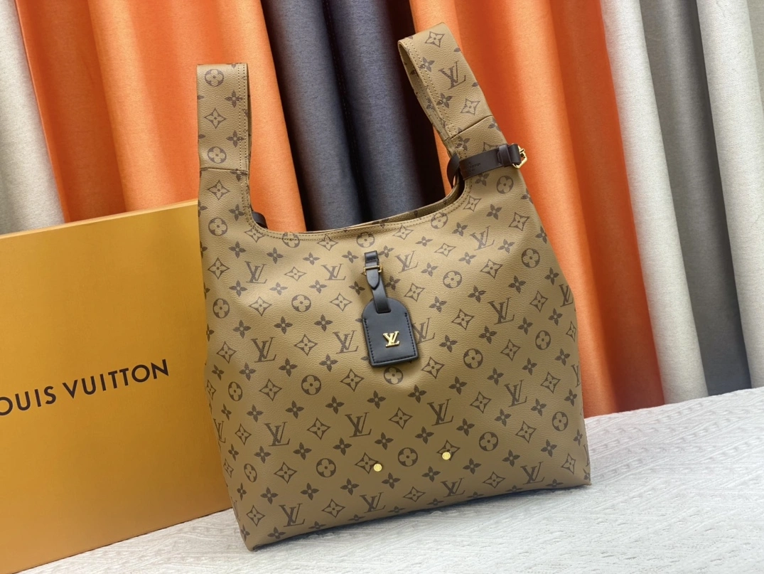 Louis Vuitton AAA Quality Handbags For Women SmartChoice 2331