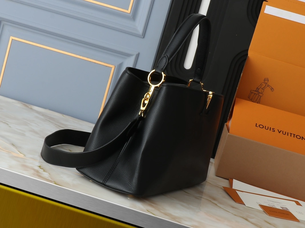 Louis Vuitton AAA Quality Handbags For Women SmartChoice 4380