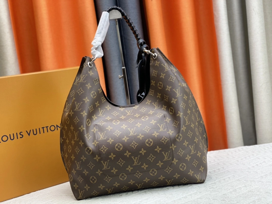 Louis Vuitton AAA Quality Handbags For Women SmartChoice 7560