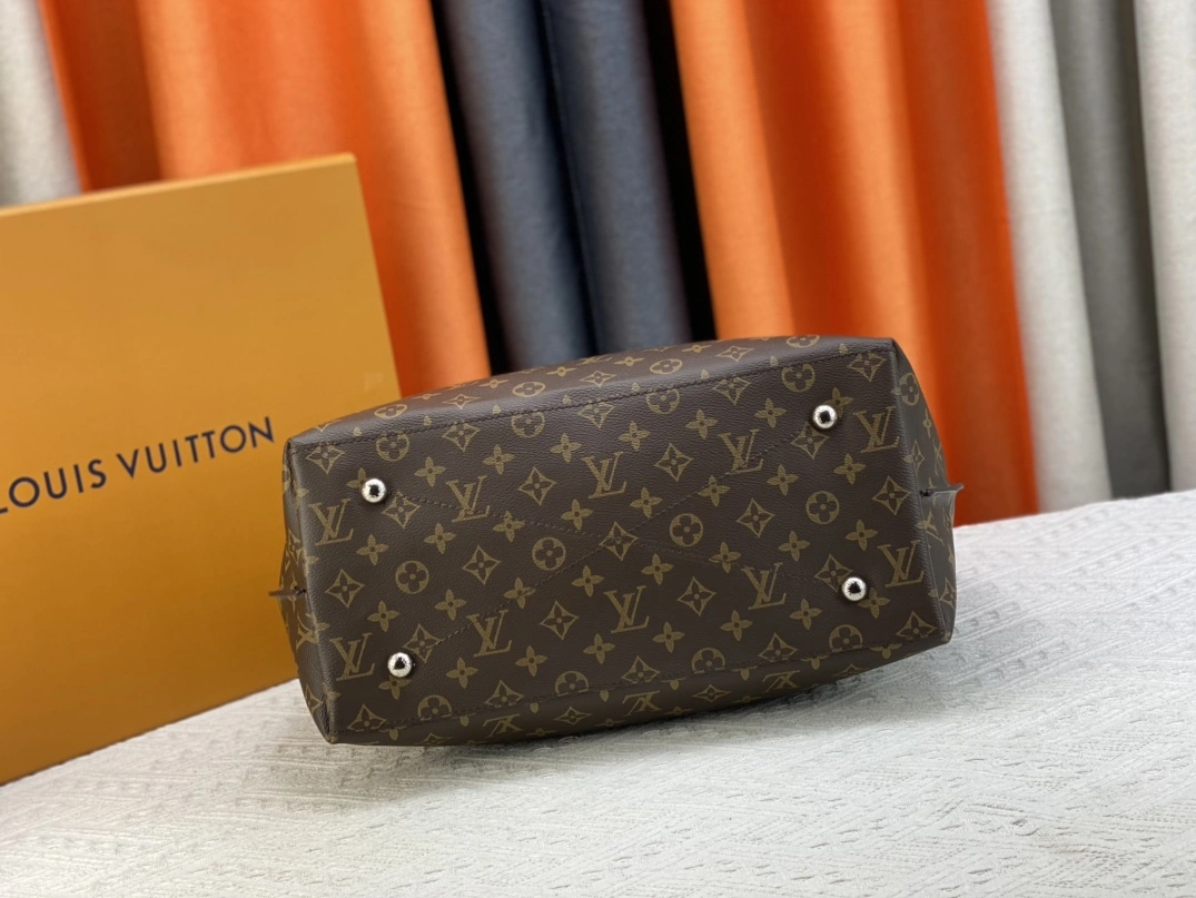 Louis Vuitton AAA Quality Handbags For Women SmartChoice 7560