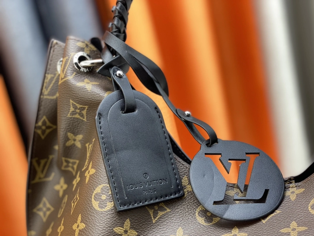 Louis Vuitton AAA Quality Handbags For Women SmartChoice 7560