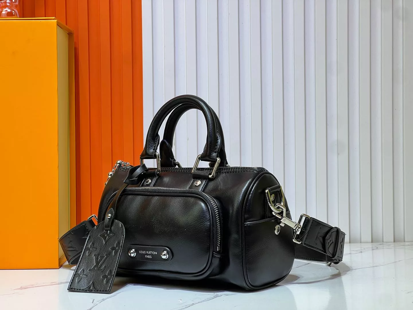 Louis Vuitton AAA Quality Handbags For Women Soft 361