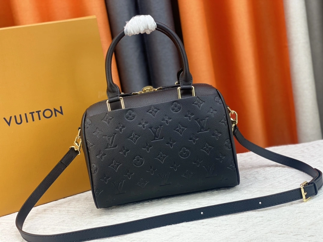 Louis Vuitton AAA Quality Handbags For Women Timeless 6775