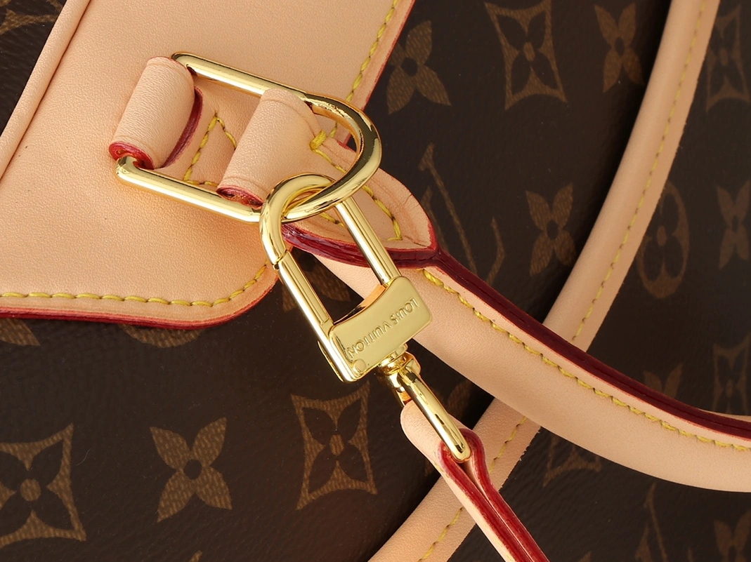 Louis Vuitton AAA Quality Handbags For Women Timeless 986