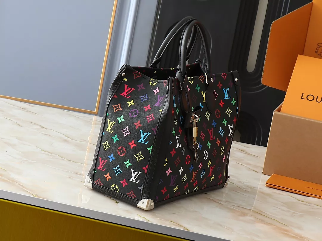 Louis Vuitton AAA Quality Handbags For Women Trendsetting 4968