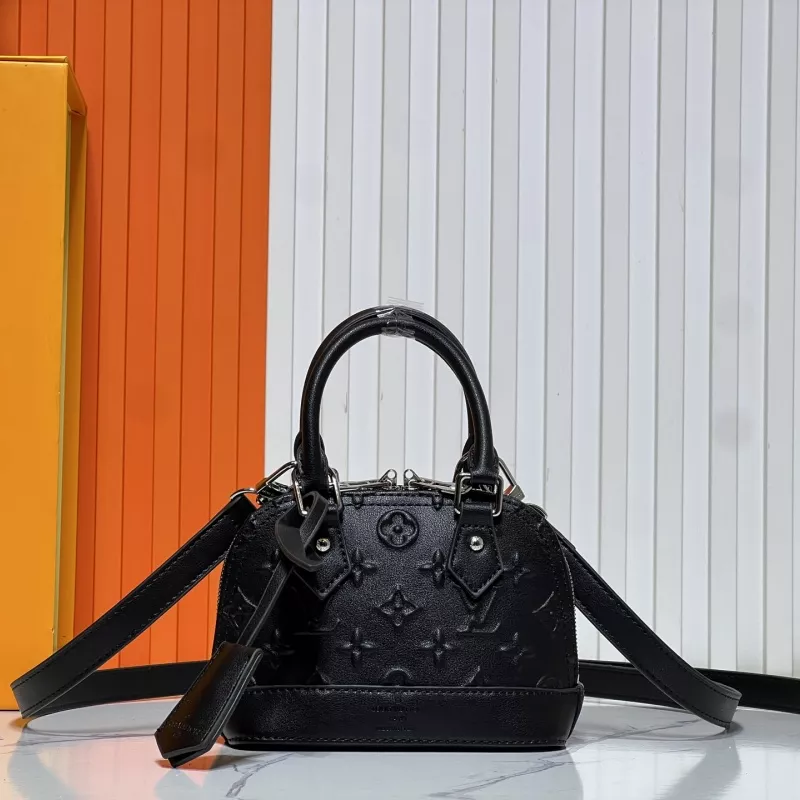 Louis Vuitton AAA Quality Handbags For Women Trendy 1483