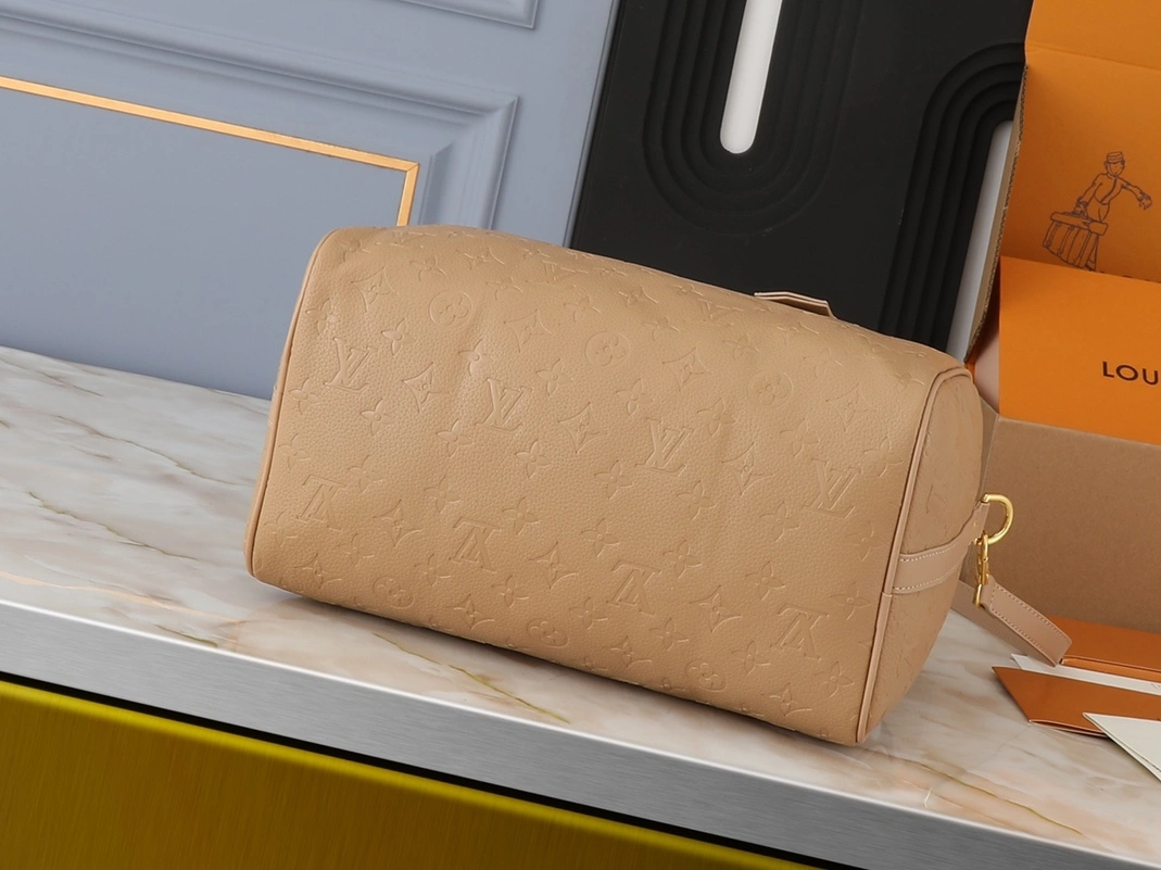 Louis Vuitton AAA Quality Handbags For Women Unique 1625