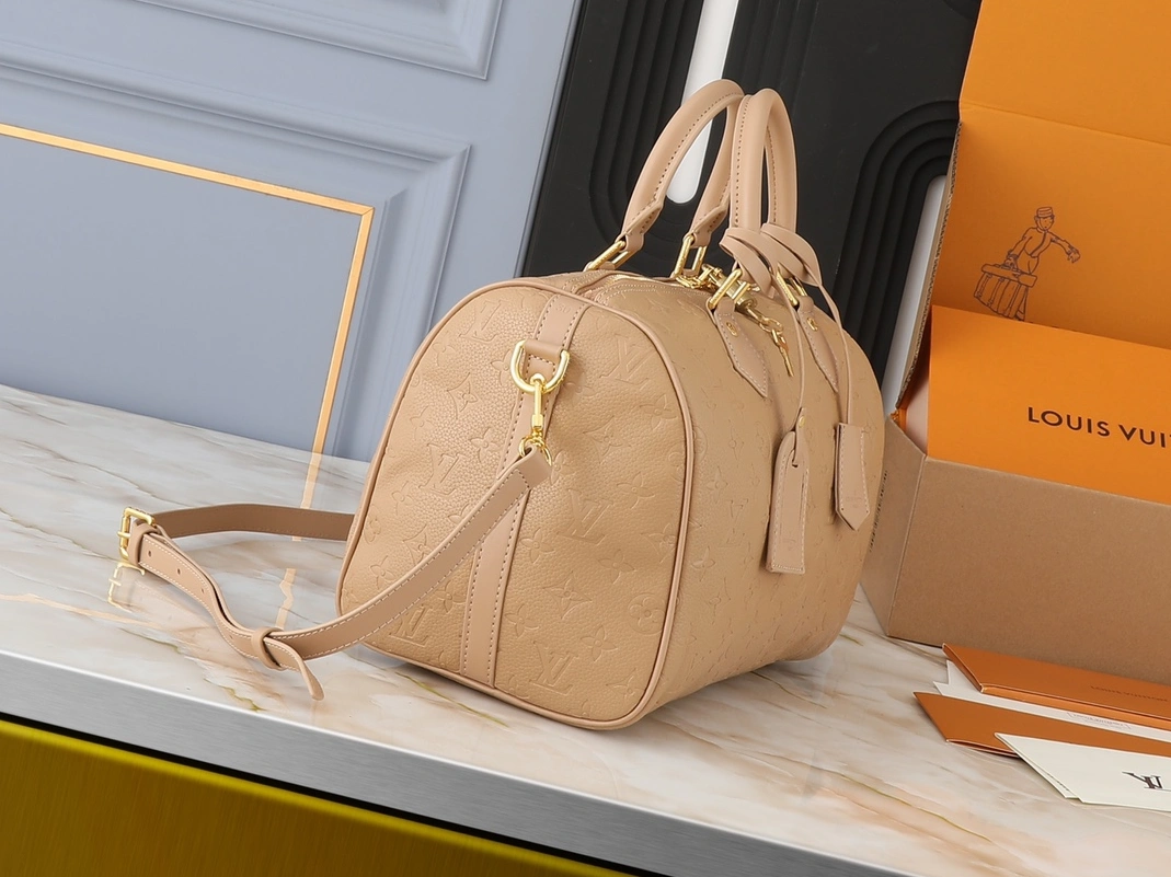 Louis Vuitton AAA Quality Handbags For Women Unique 1625