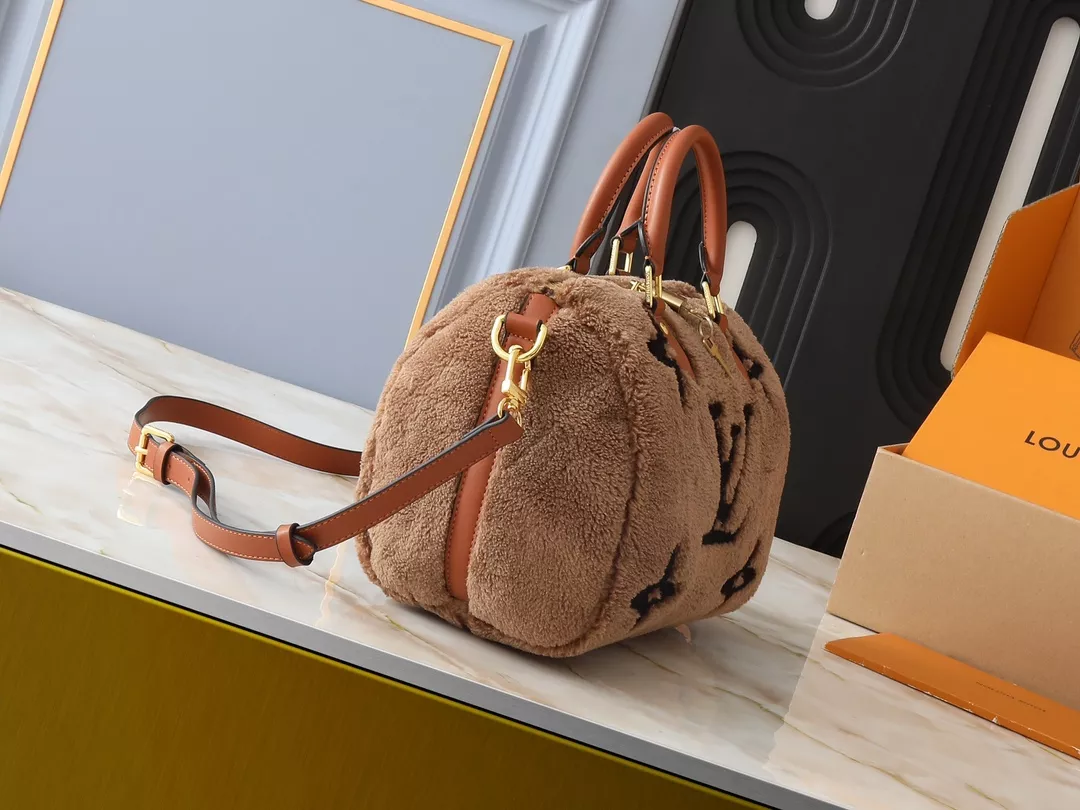 Louis Vuitton AAA Quality Handbags For Women Unique 4642