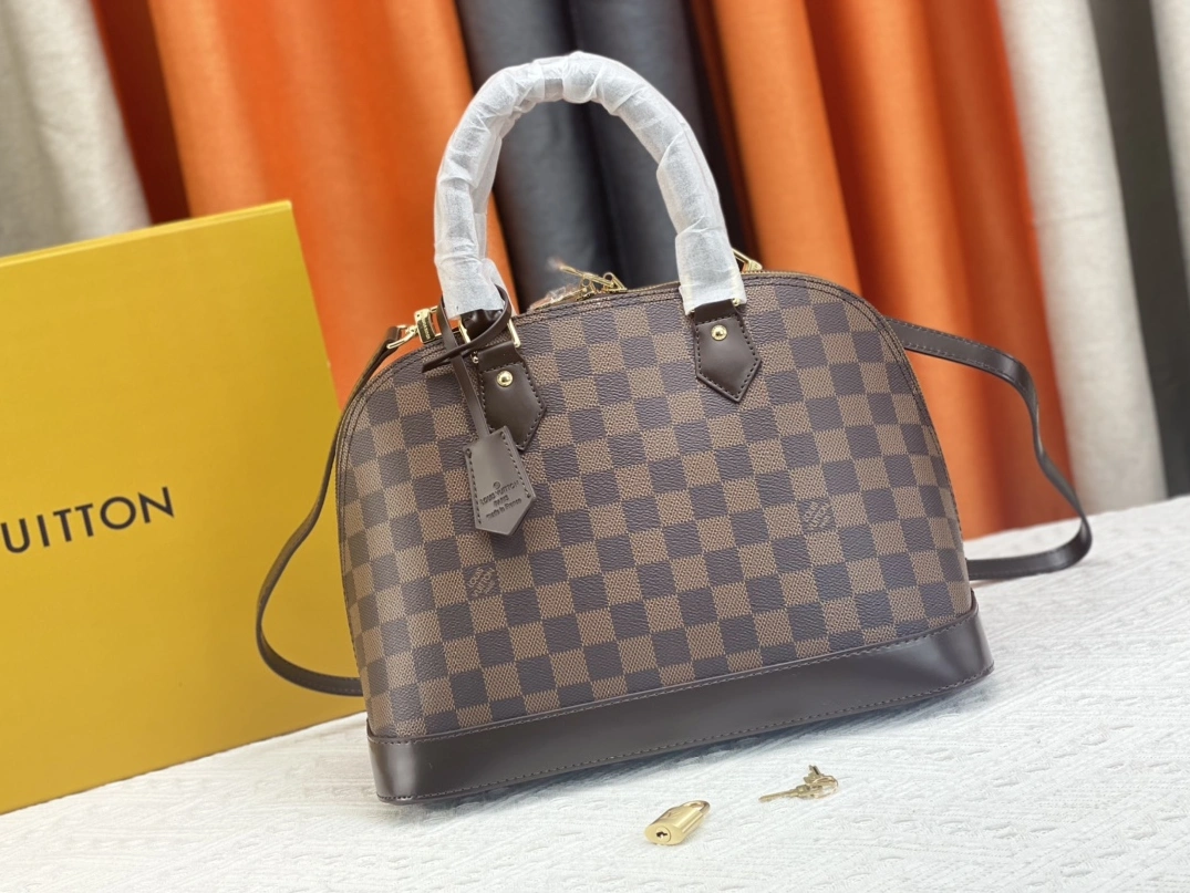 Louis Vuitton AAA Quality Handbags For Women Unique 5105