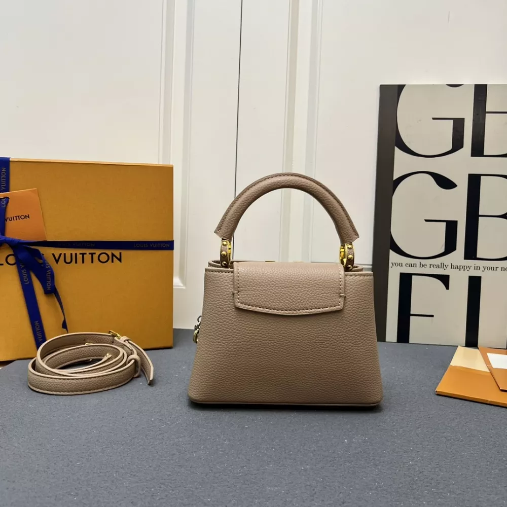 Louis Vuitton AAA Quality Handbags For Women Unique 6412