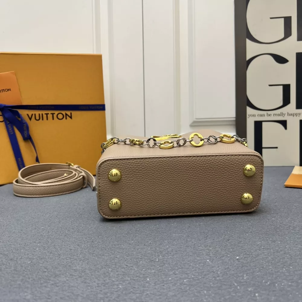 Louis Vuitton AAA Quality Handbags For Women Unique 6412