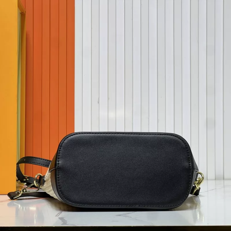 Louis Vuitton AAA Quality Handbags For Women UrbanStyle 180