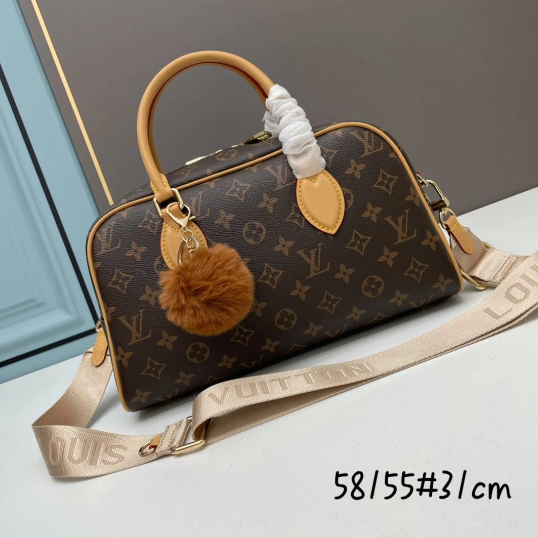 Louis Vuitton AAA Quality Handbags For Women Vibrant 7422