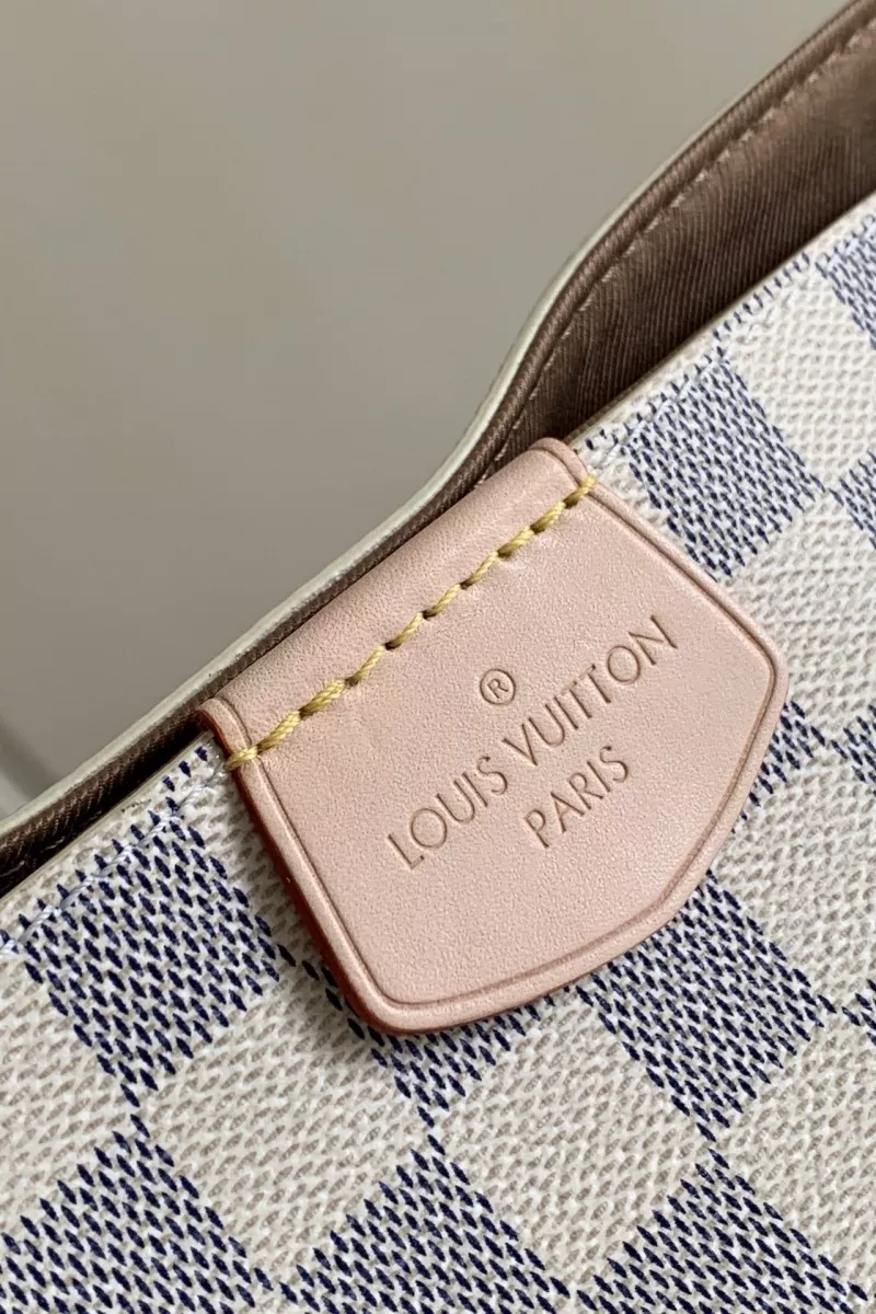 Louis Vuitton AAA Quality Handbags In Apricot For Women Durable 6576