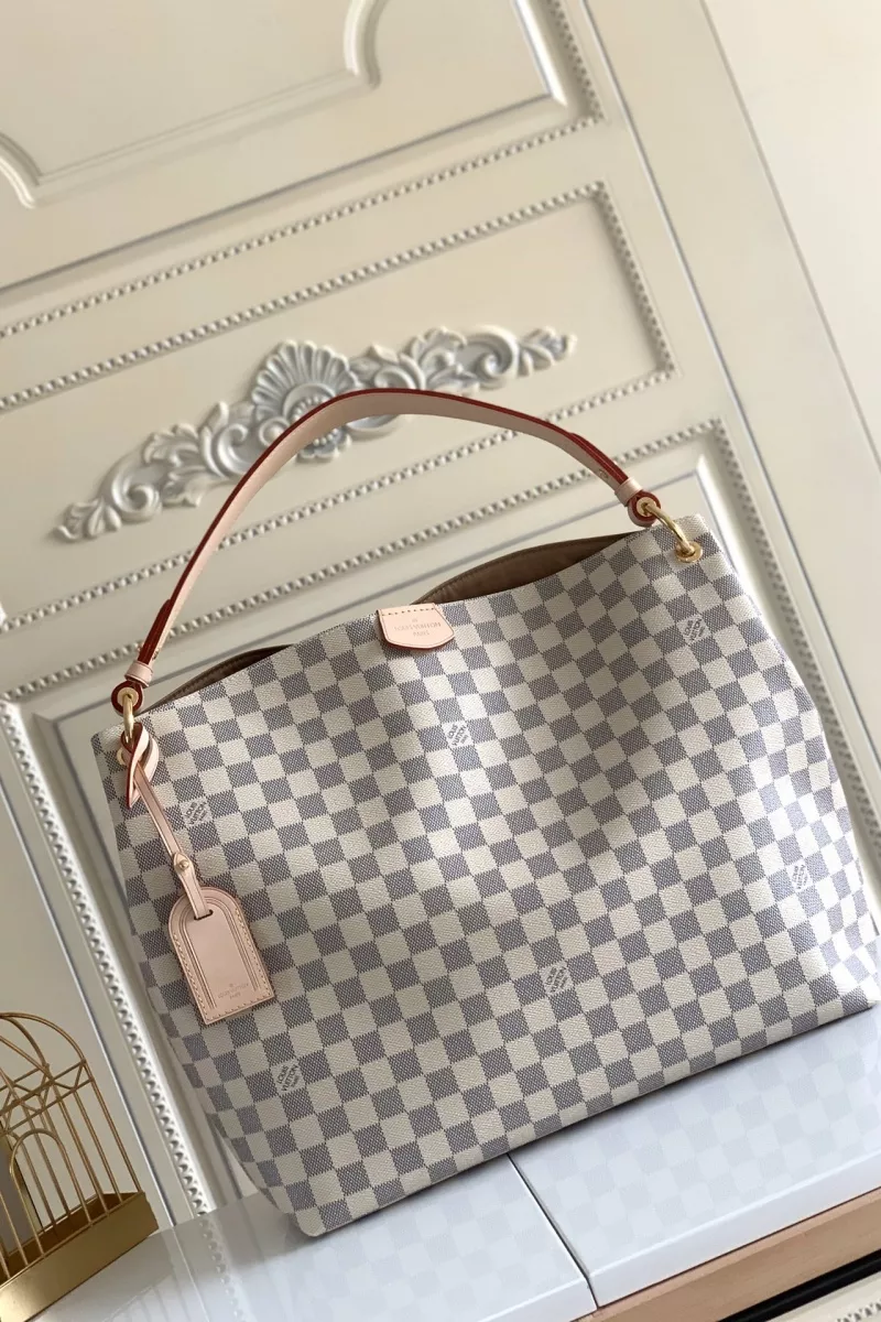 Louis Vuitton AAA Quality Handbags In Apricot For Women Popular 1052