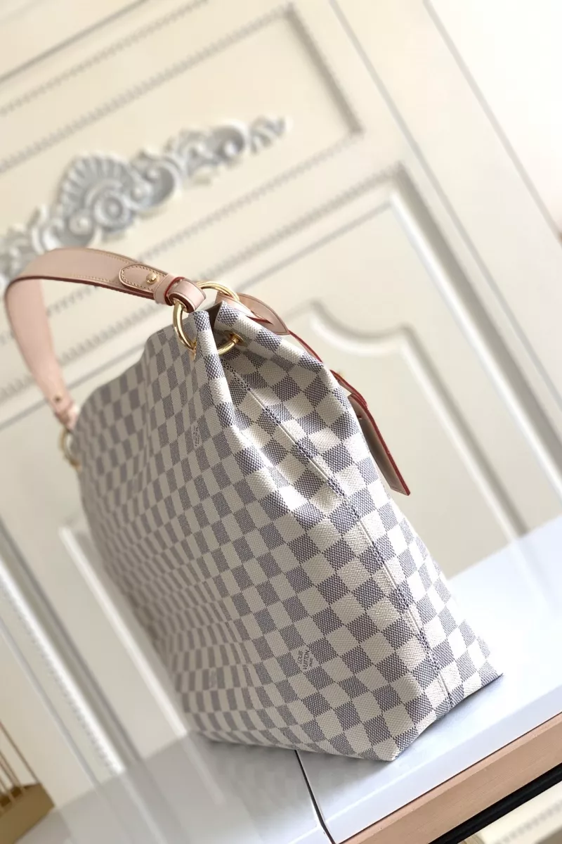 Louis Vuitton AAA Quality Handbags In Apricot For Women Popular 1052