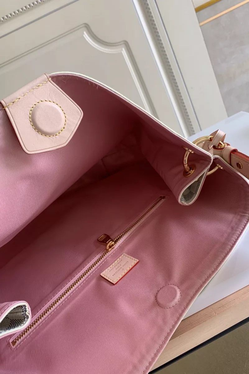 Louis Vuitton AAA Quality Handbags In Pink For Women Unique 5243