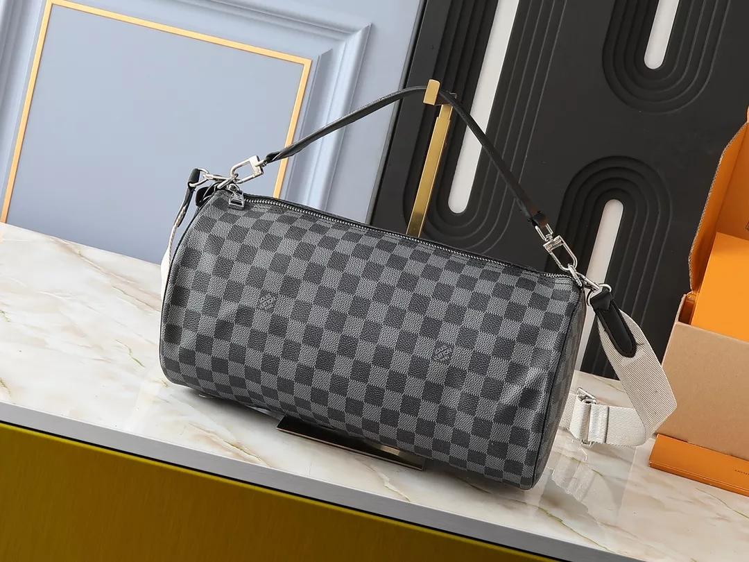 Louis Vuitton AAA Quality Messenger Bags For Unisex Durable 2423