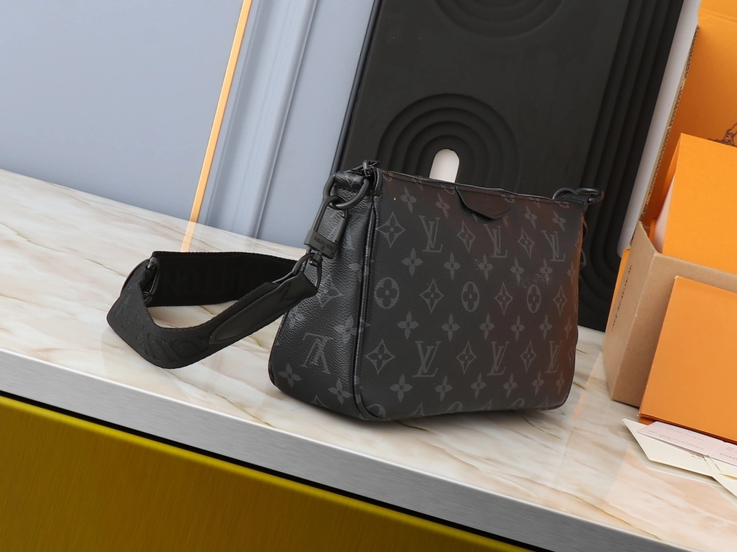 Louis Vuitton AAA Quality Messenger Bags For Unisex Durable 3258