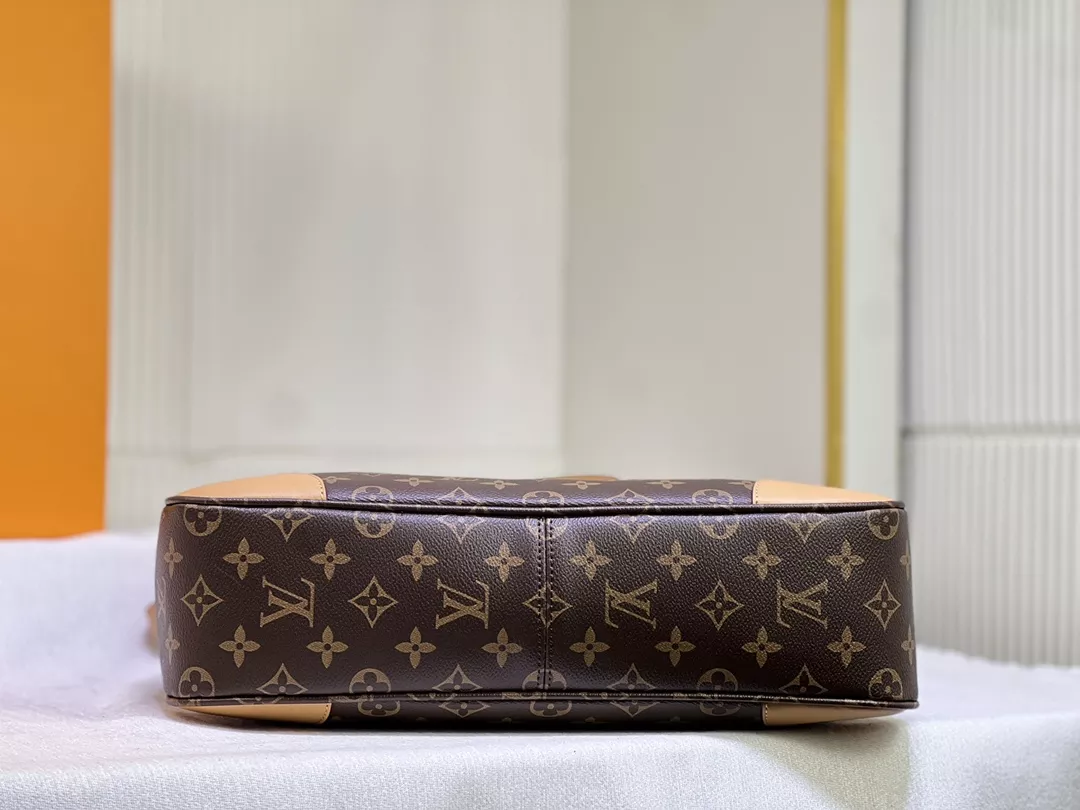 Louis Vuitton AAA Quality Messenger Bags For Women AllSeason 1934