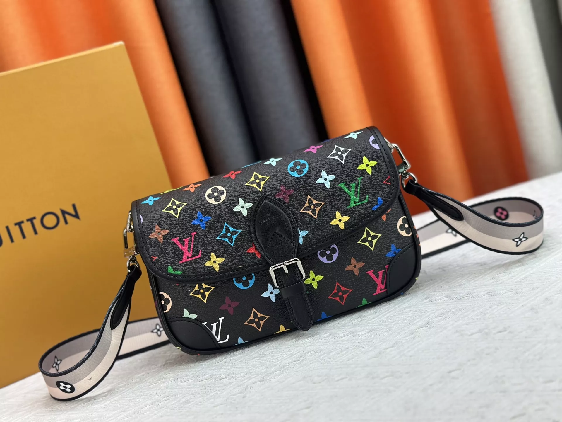Louis Vuitton AAA Quality Messenger Bags For Women BestValue 6032
