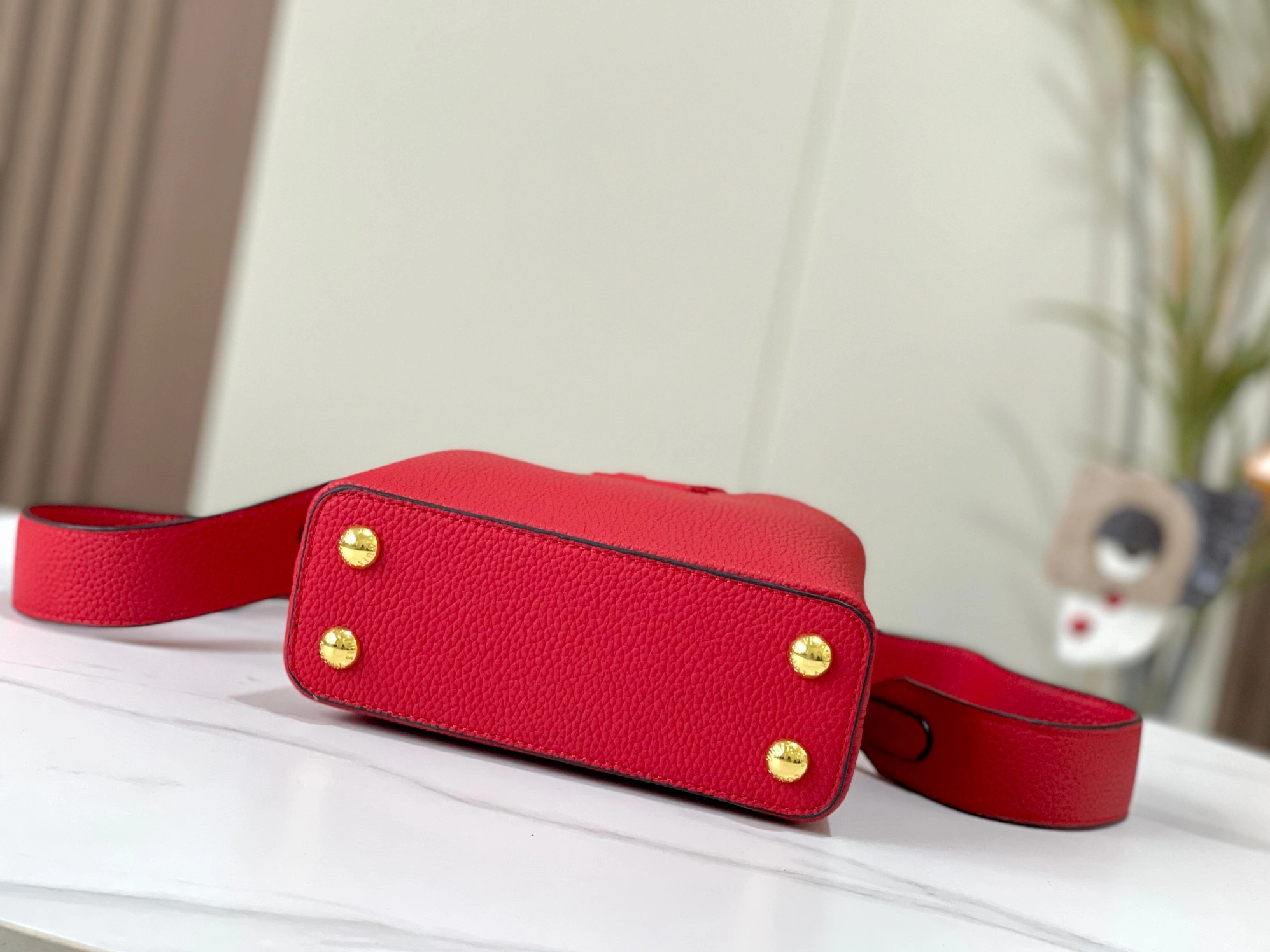 Louis Vuitton AAA Quality Messenger Bags For Women Breathable 7366