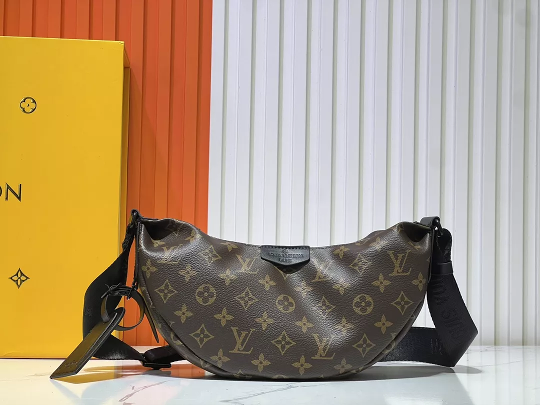 Louis Vuitton AAA Quality Messenger Bags For Women Compact 6609