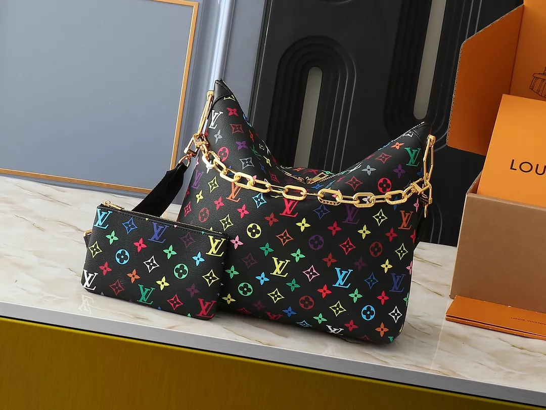Louis Vuitton AAA Quality Messenger Bags For Women DailyWear 461