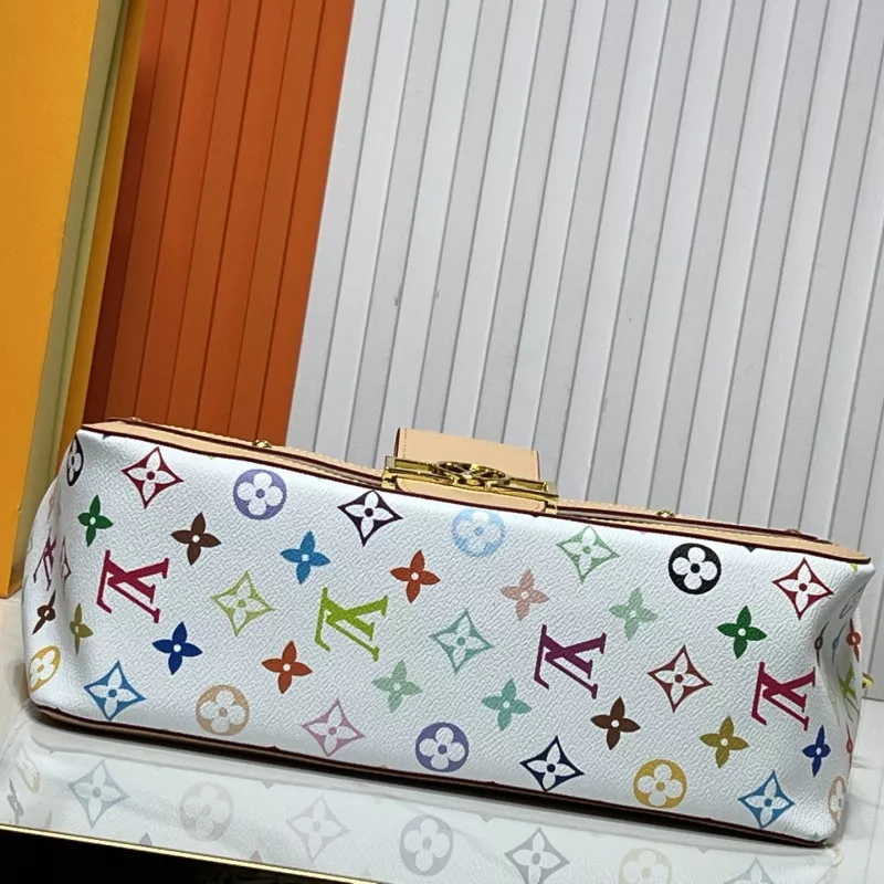 Louis Vuitton AAA Quality Messenger Bags For Women DailyWear 7387